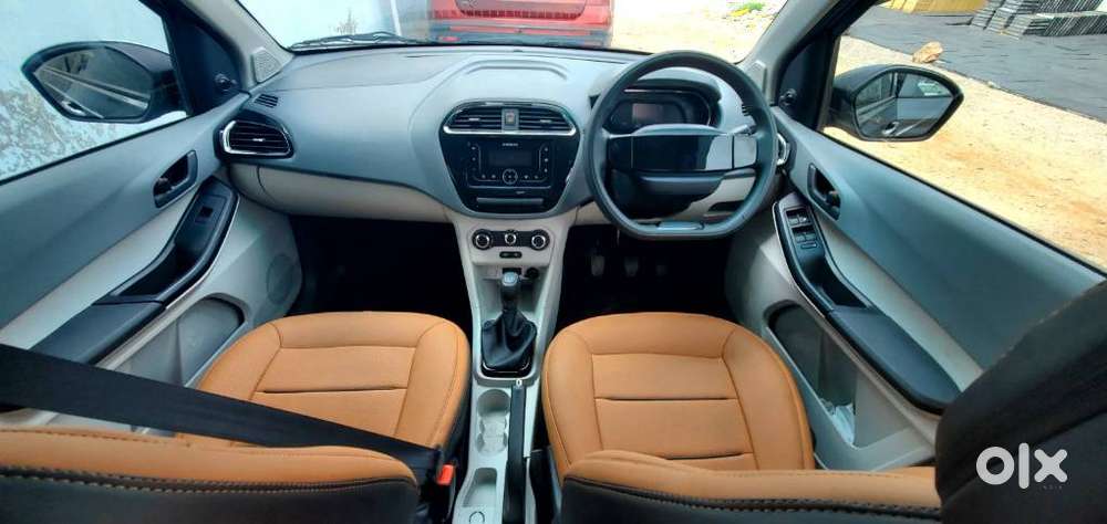Tata Tiago 1.2 Revotron Xm, 2025, Petrol
