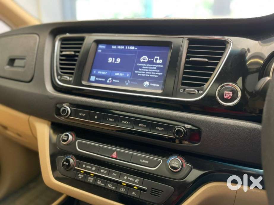 Kia Carnival Prestige, 2020, Diesel