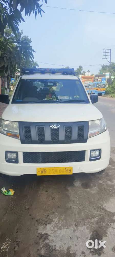 Mahindra Tuv 300 2018
