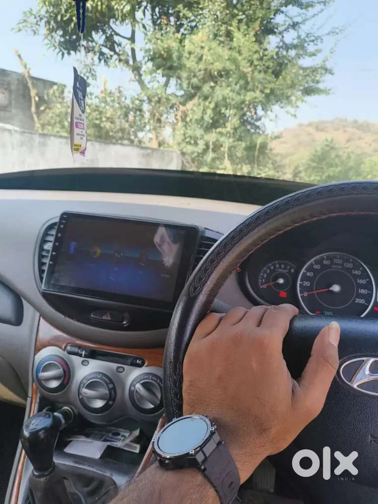 Hyundai I10 2011 Petrol 64000 Km Driven