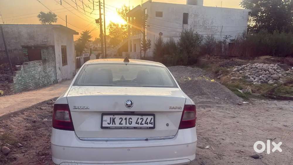 Skoda Rapid 2021 Petrol