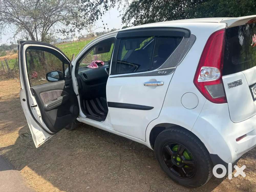 Maruti Suzuki Ritz 2014 Diesel 75000 Km Driven