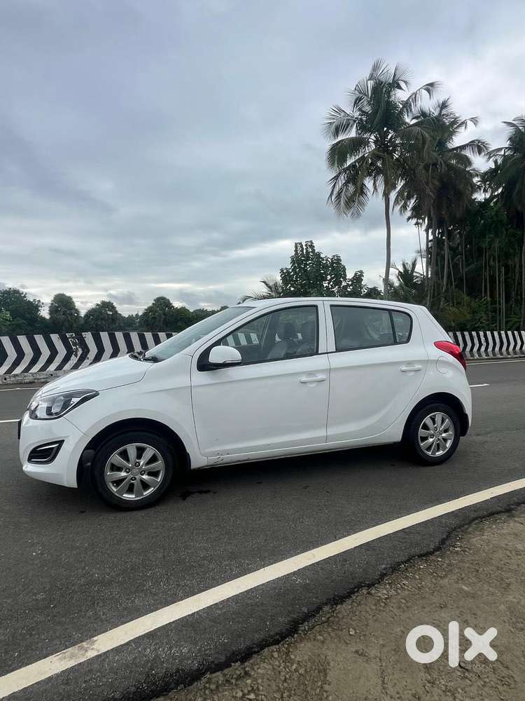 Hyundai I20 Sportz 1.2 Bs-iv, 2012, Diesel