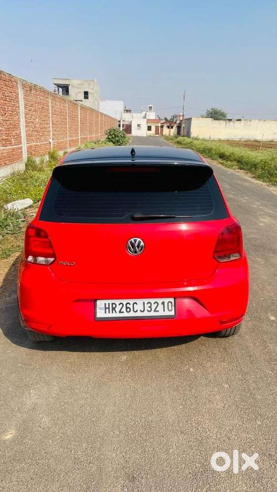 Volkswagen Polo 2015 Petrol 69000 Km Driven