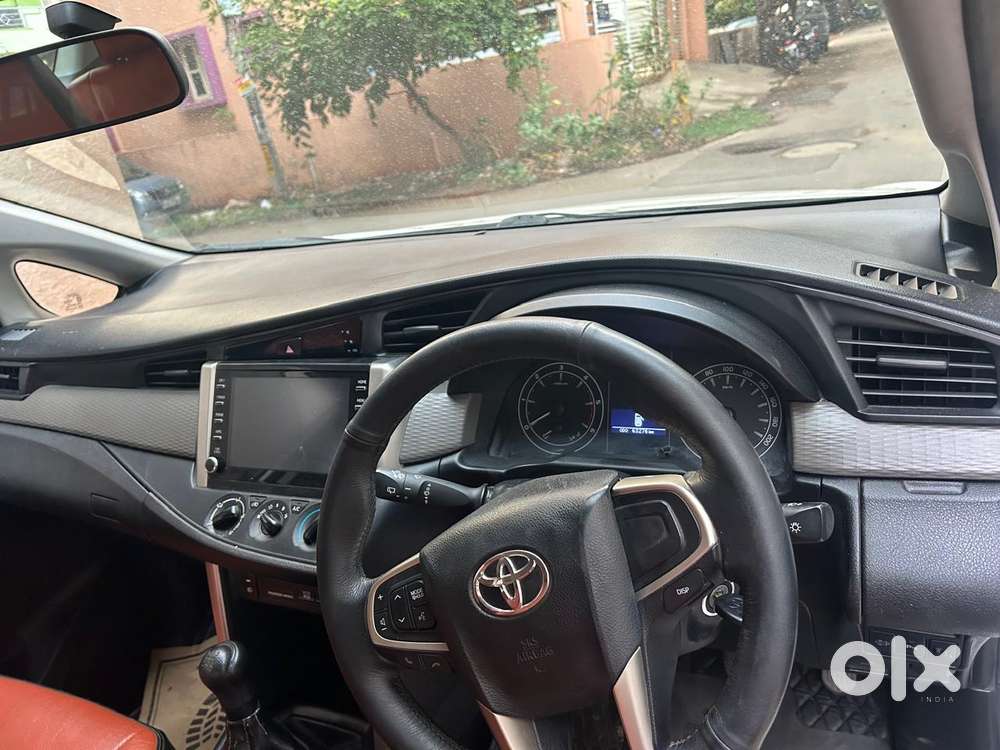 Toyota Innova Crysta 2.7 Gx Limited Edition 7 Str, 2023, Diesel
