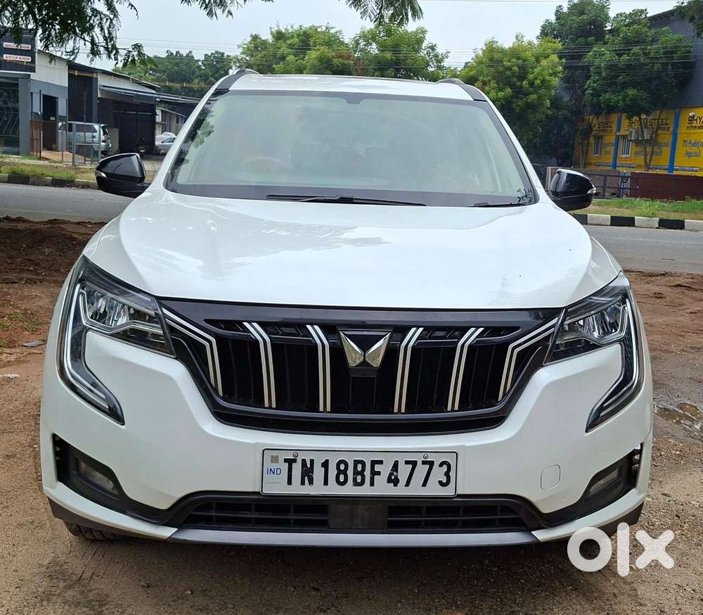 Mahindra Xuv700 2.0 Ax 5 Petrol Mt 7 Str, 2022, Petrol