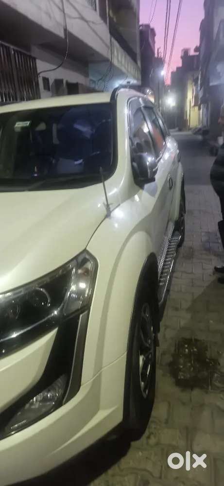 Mahindra Xuv500 2.2 W7 2018 Model