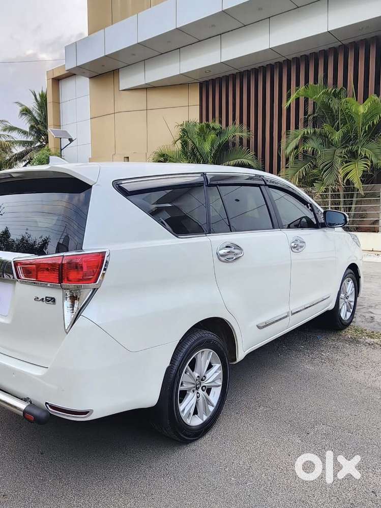 Toyota Innova Crysta [2020-ongoing] 2.4 Zx 7 Str, 2020, Diesel