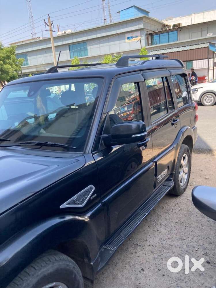 Mahindra Diesel Car 2020