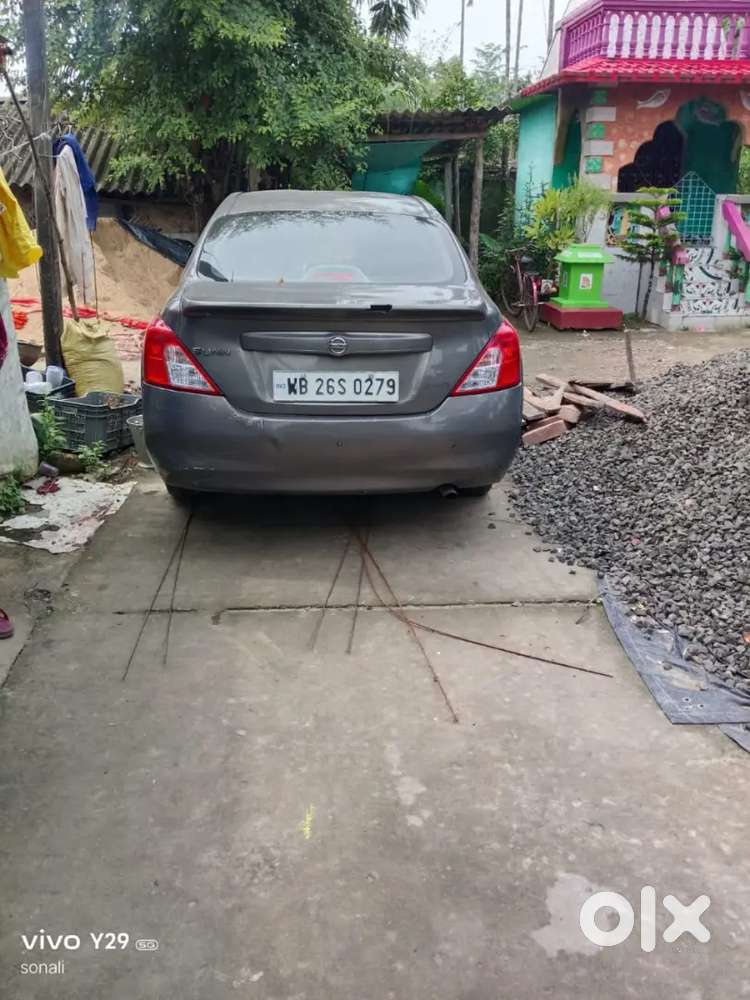 Nissan Sunny 2013 Diesel 90000 Km Driven