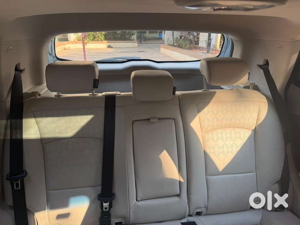 Mahindra Xuv400 Ev 2024 - Excellent Condition