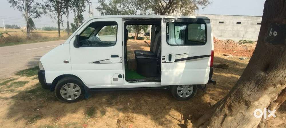 Maruti Suzuki Eeco 2017