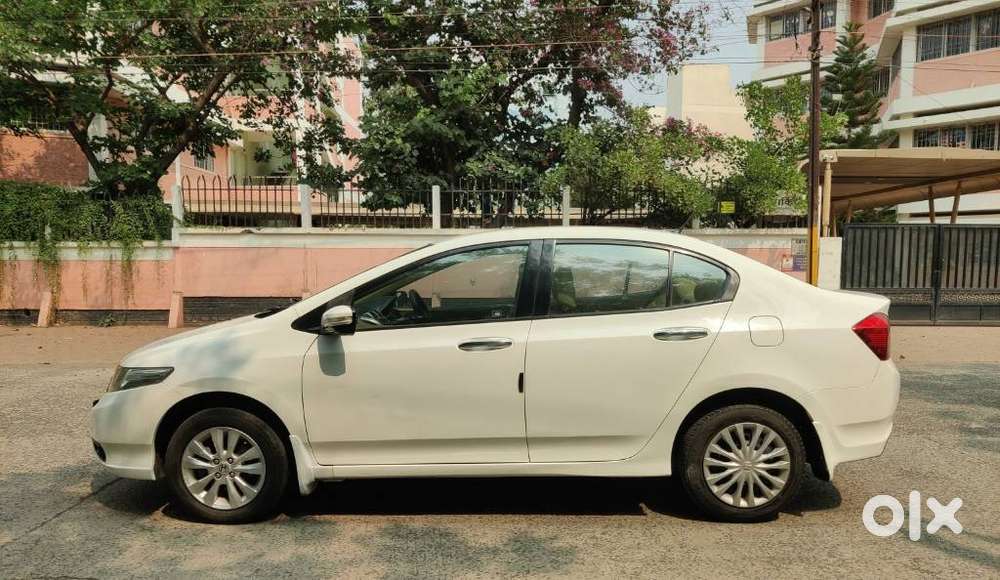 Honda City V Mt, 2012, Petrol