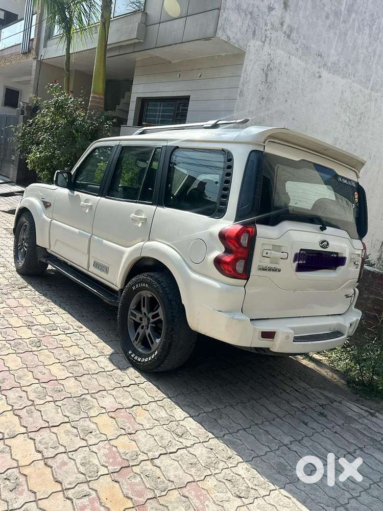 Mahindra Diesel Car 2015