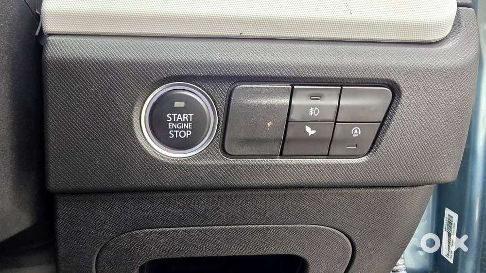 Tata Punch Accomplished, 2023, Petrol