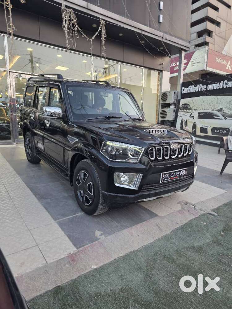 Mahindra Scorpio S10 7 Seater, 2021, Diesel
