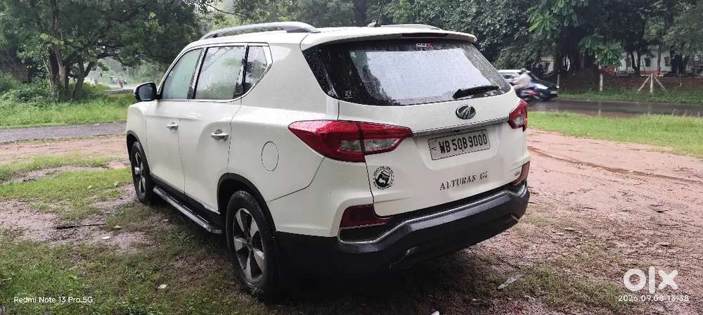 Mahindra Alturas G4 4wd 2019