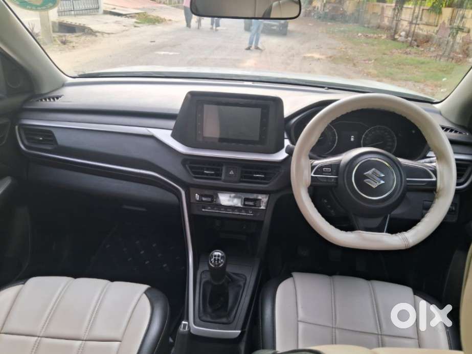Maruti Suzuki Brezza 1.5 Vxi Cng, 2024, Petrol