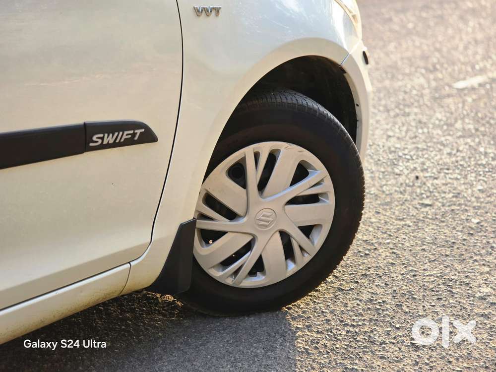 Maruti Suzuki Swift Vxi, 2014, Petrol