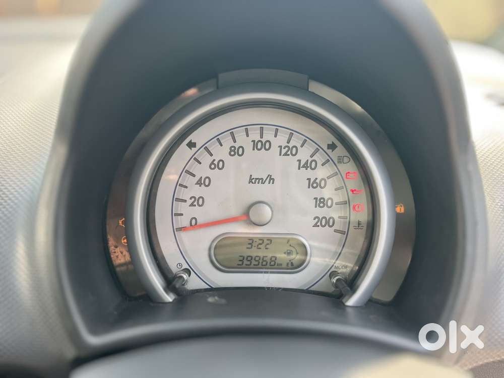 Maruti Suzuki Ritz Lxi, 2015, Petrol