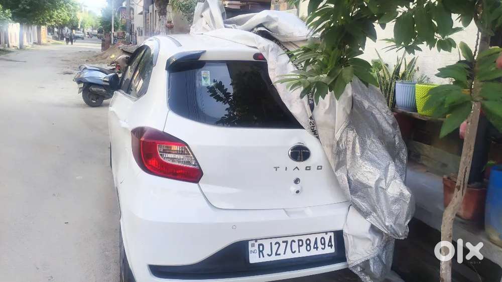 Tata Tiago 1.2 Revotron 2025