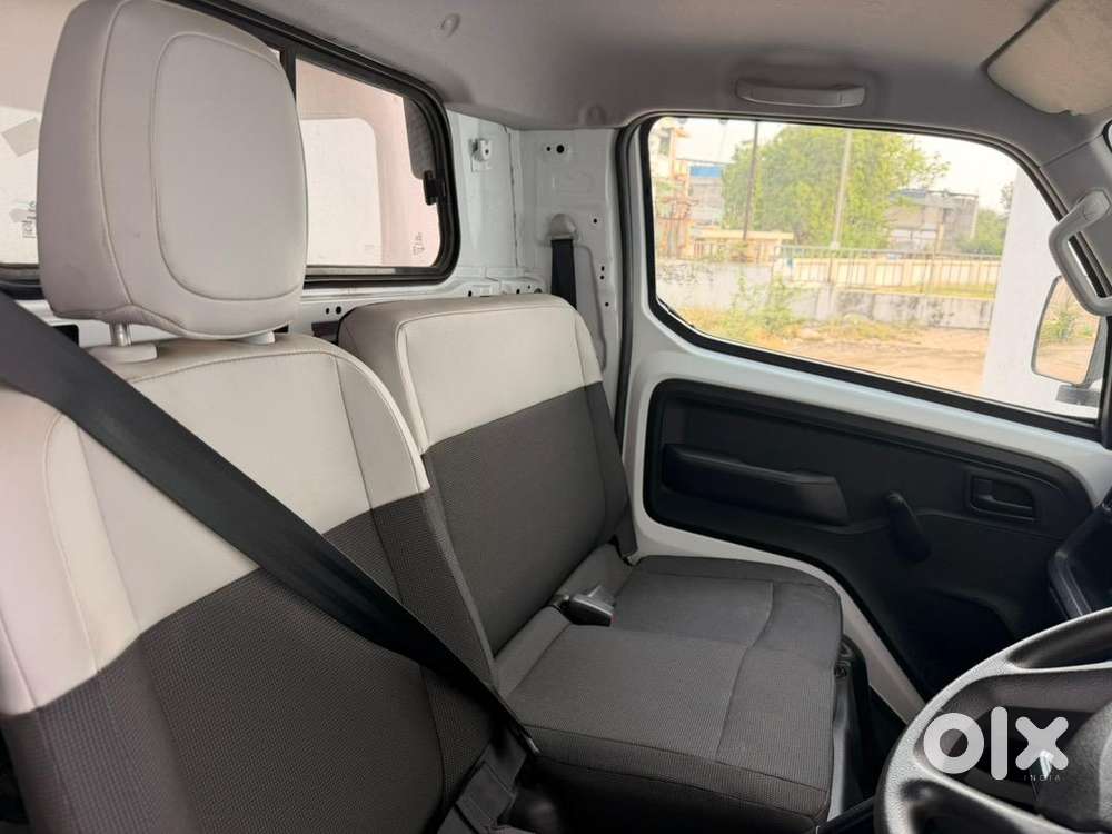 Mahindra Veero Truck Cng & Petrol 3400 Km Driven