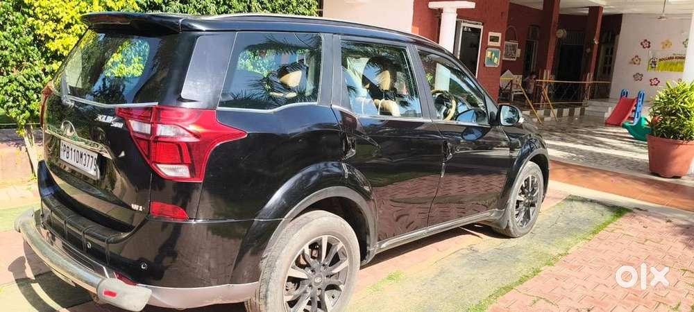 Mahindra Xuv500 2021 Diesel 50000 Km Driven
