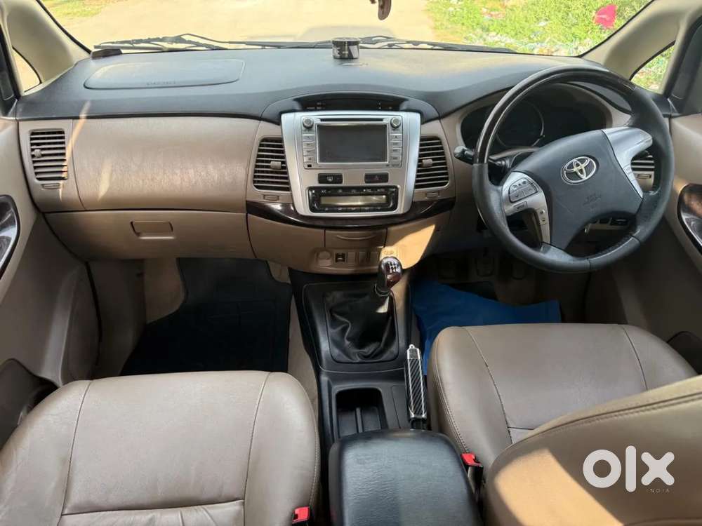Toyota Innova, 2015, Diesel