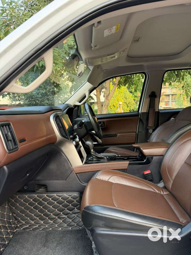 Mahindra Scorpio N Z8 Select Diesel At 2wd 7-seater, 2025, Diesel