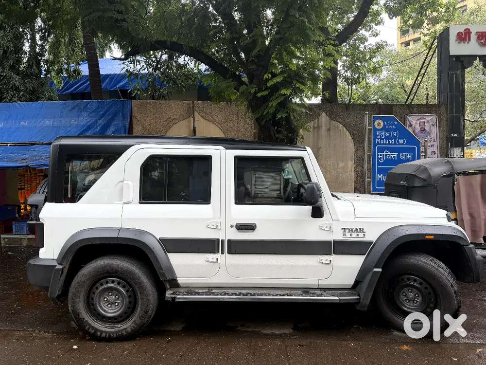 Mahindra Thar Roxx Petrol 2025