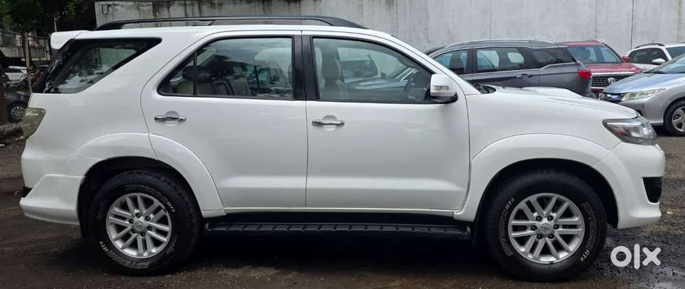 Toyota Fortuner 4x2 At, 2013, Diesel