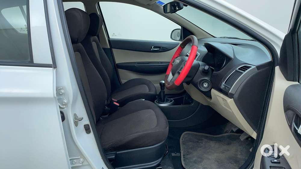 Hyundai I20 Sportz 1.2, 2013, Petrol