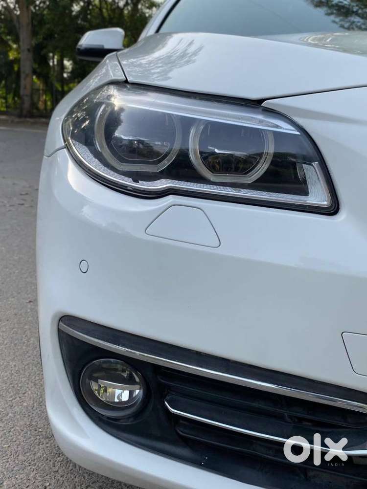 Bmw 5 Series 2.0 520i Luxury Line, 2017, Petrol