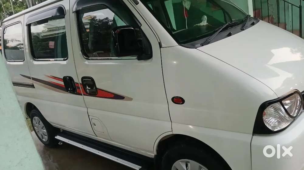 Maruti Suzuki Eeco 2017