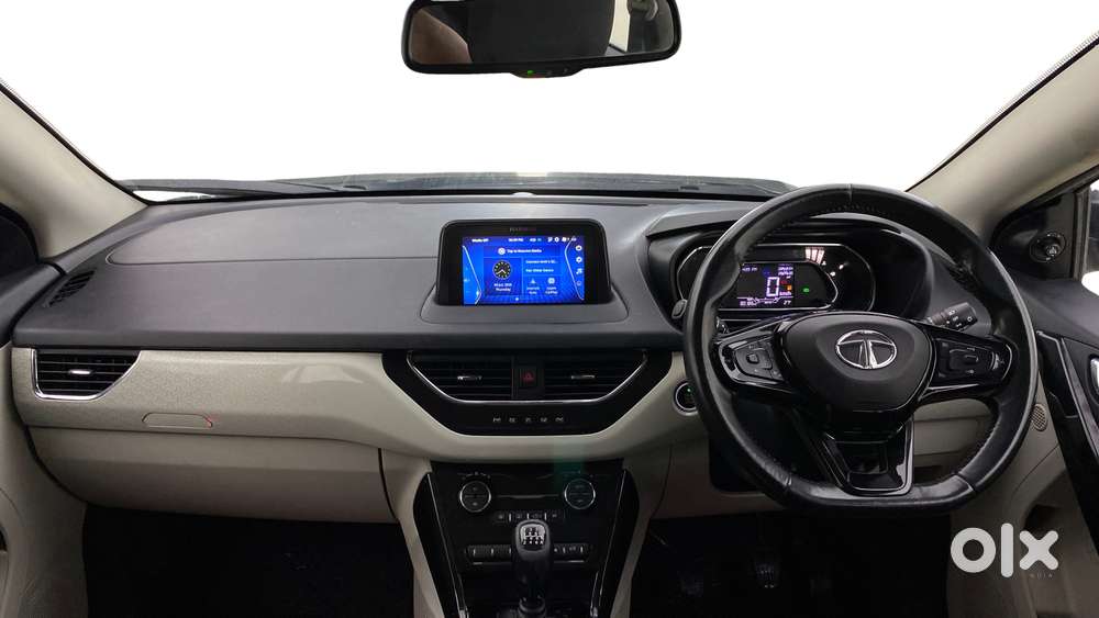 Tata Nexon 1.2 Revotron Xz Plus Premium, 2022, Petrol