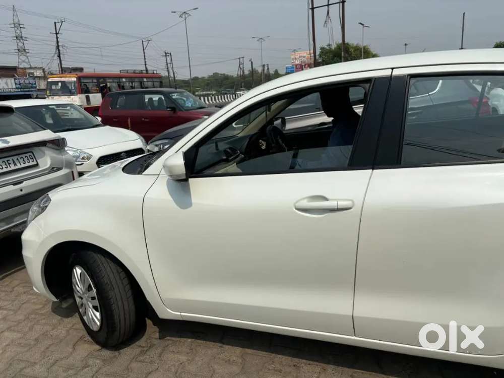 Maruti Suzuki Dzire 2024 Petrol 24200 Km Driven
