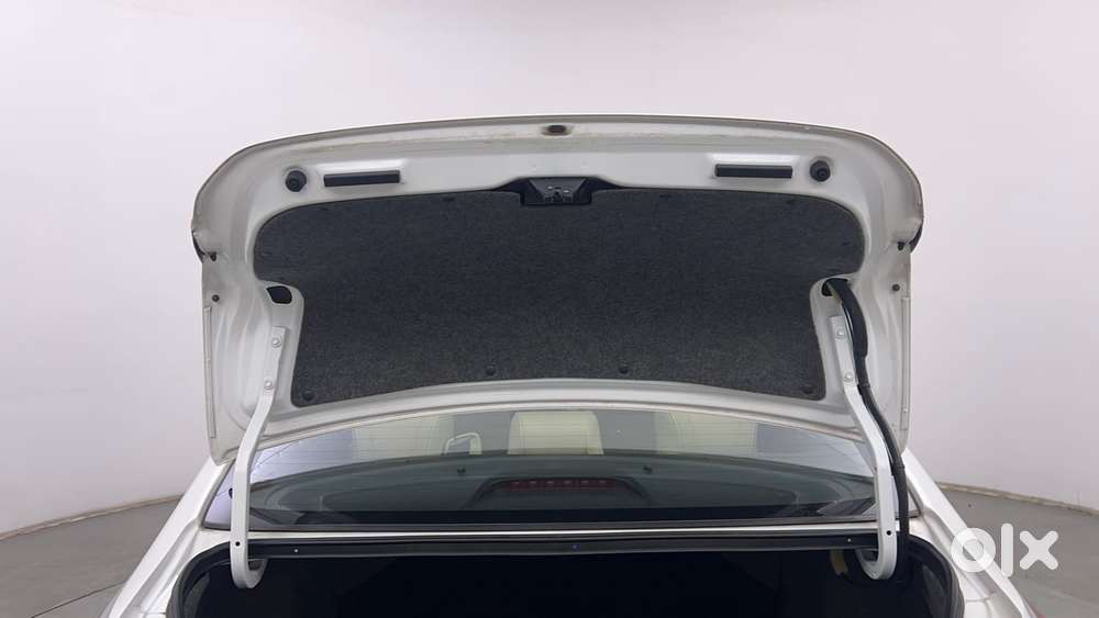 Honda City Zx Petrol Cvt, 2023, Petrol