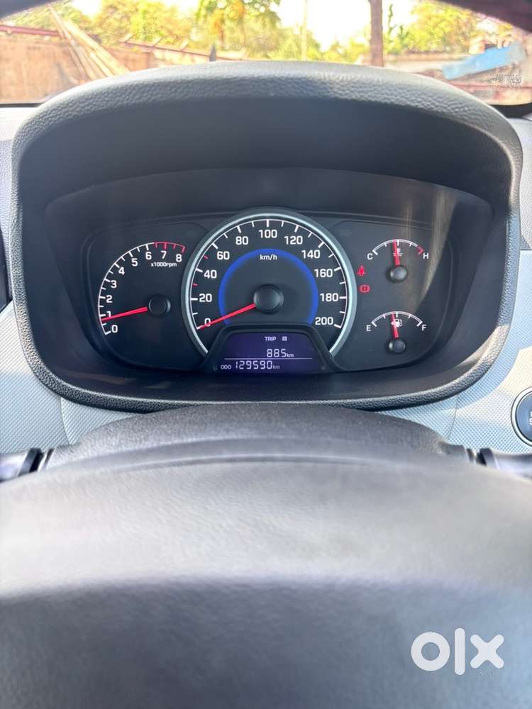 Hyundai Grand I10 Cng & Hybrids Well Maintained