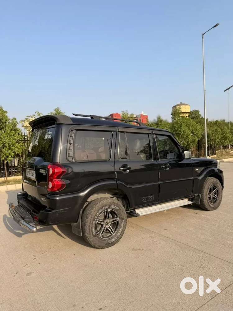 Mahindra Scorpio, 2018, Diesel