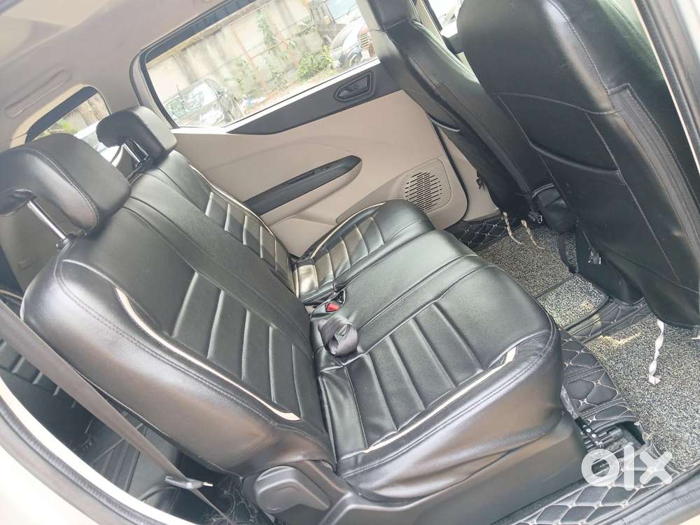 Renault Triber Rxl, 2023, Petrol