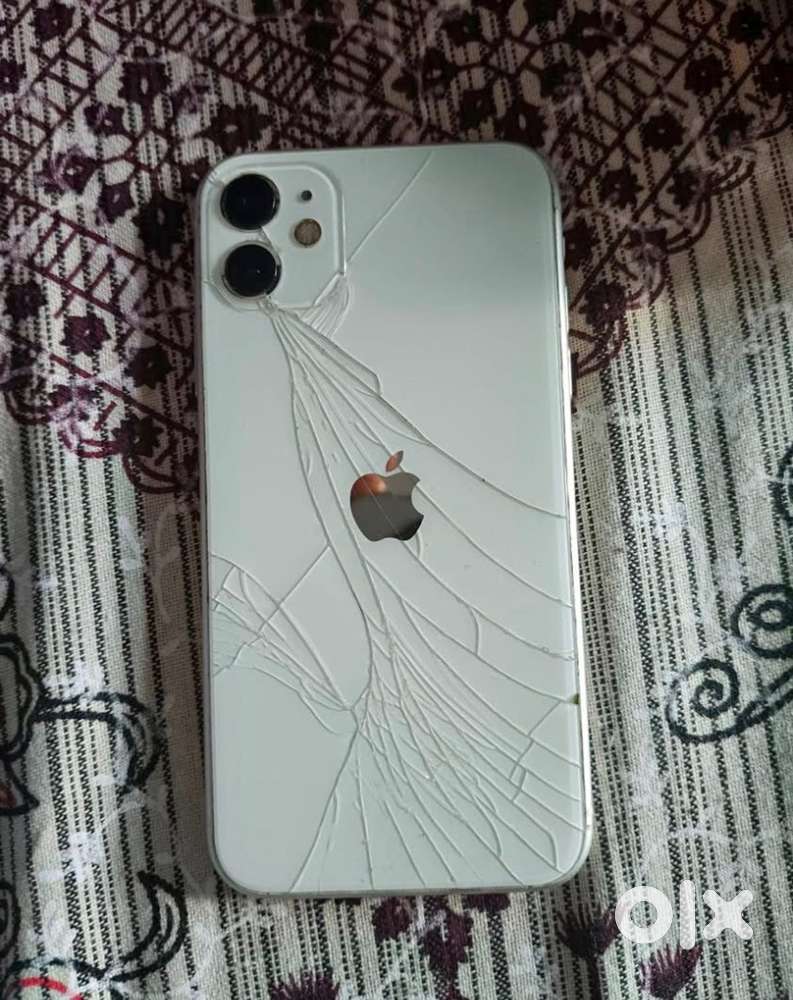 iPhone 11  128gb all ok all working