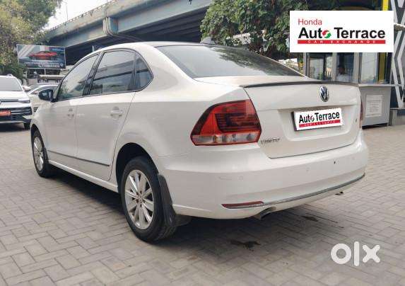 Volkswagen Vento 1.2 Tsi Highline At, 2016, Petrol