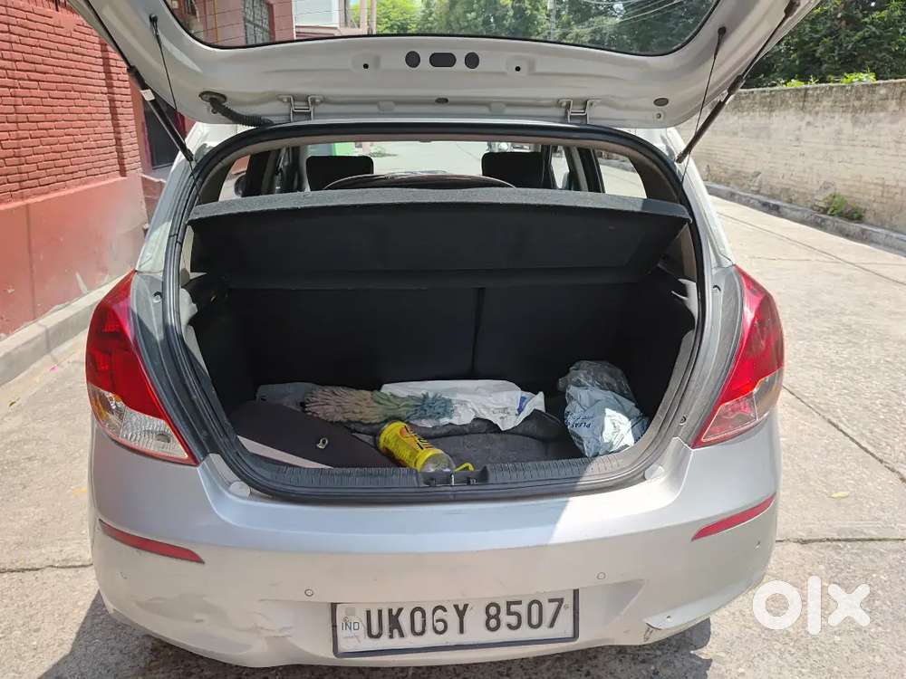 Hyundai I20 2013 Petrol 70000 Km Driven