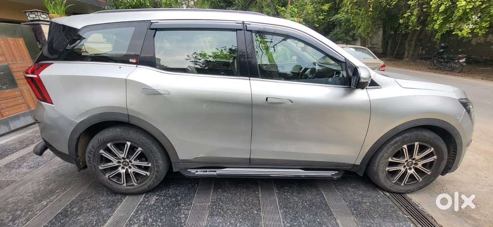 Mahindra Xuv700 2022 Km Driven
