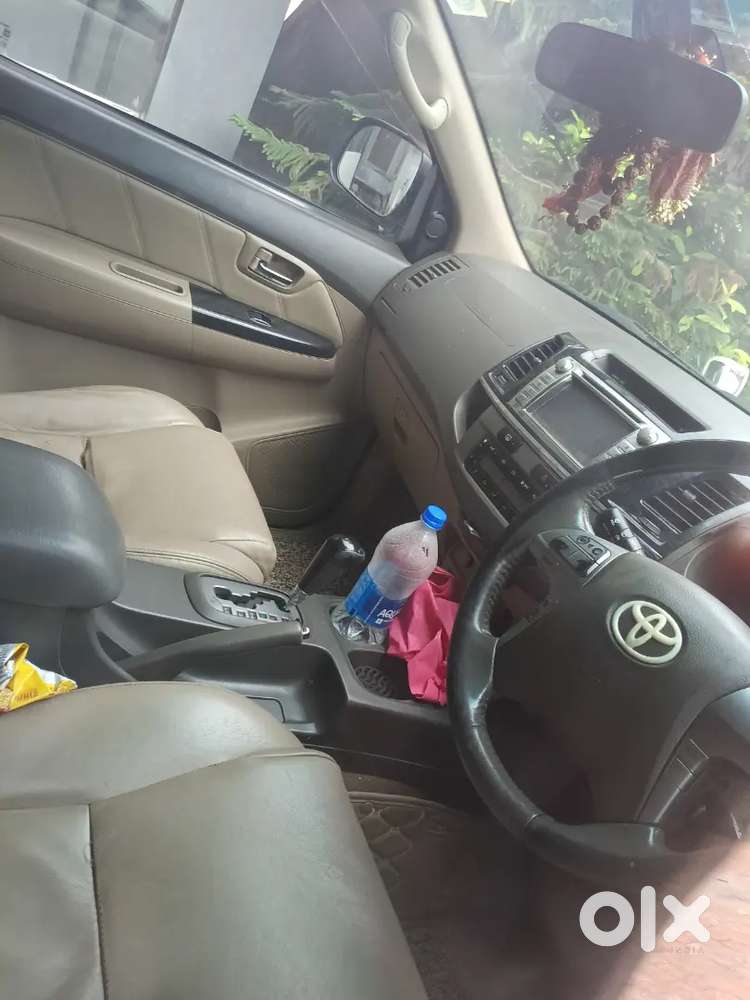 Toyota Fortuner 3.0 Automatic November 2013