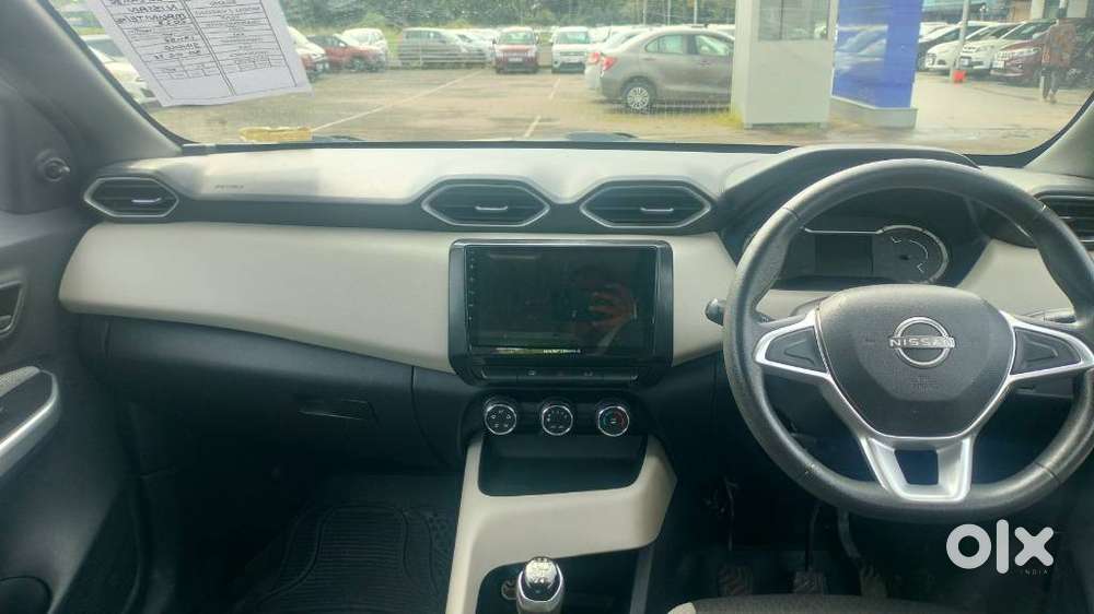 Nissan Magnite, 2023, Petrol