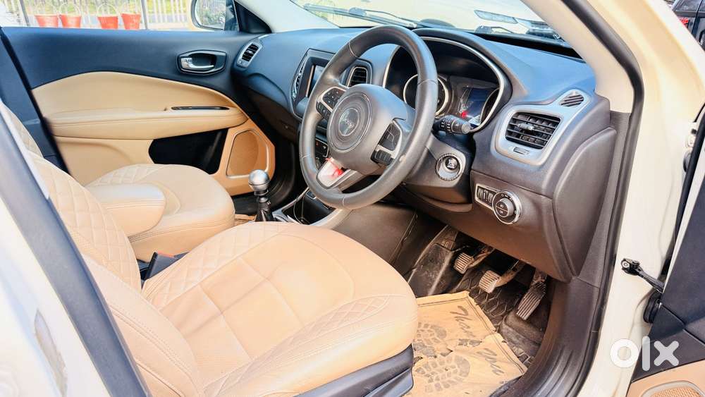 Jeep Compass 2.0 Longitude Option, 2017, Diesel