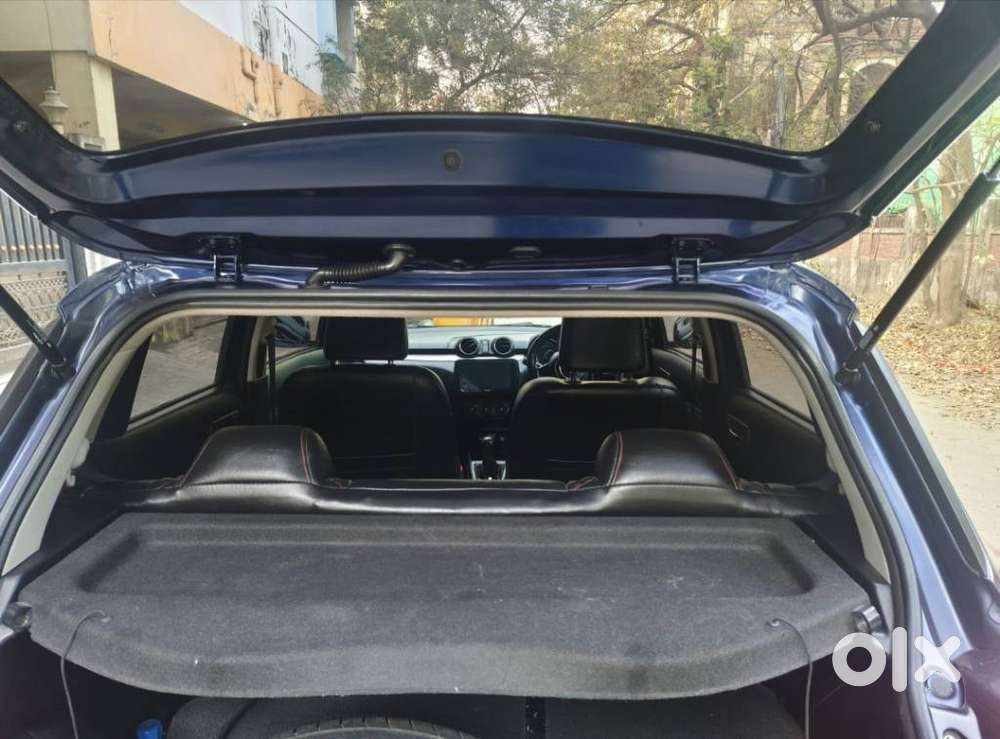 Maruti Suzuki Swift Vxi + Manual, 2023, Petrol