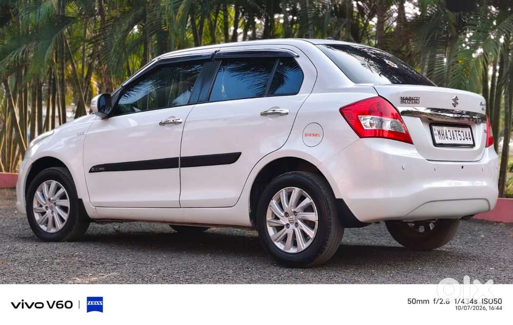 Maruti Suzuki Swift Dzire Zdi Bsiv, 2015, Diesel