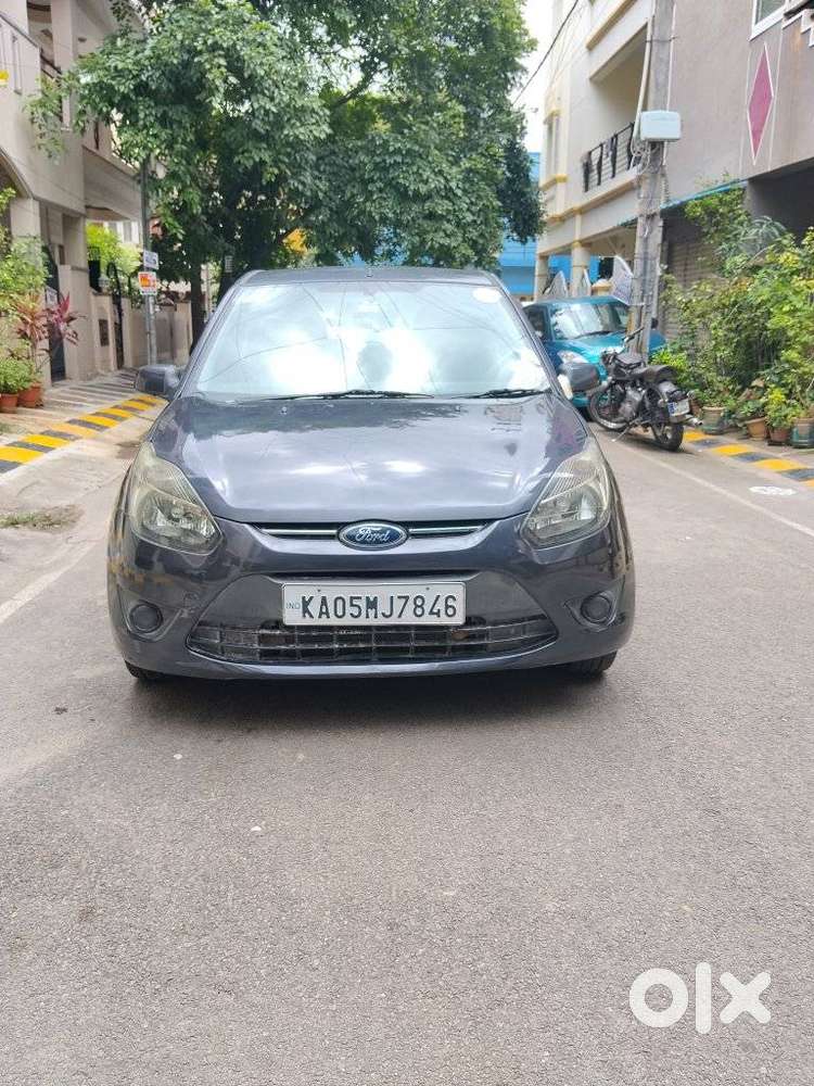 Ford Figo Petrol Zxi, 2011, Petrol